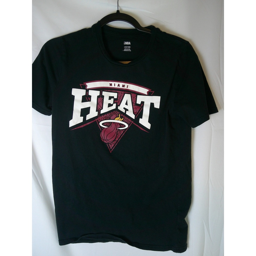 NBAโ Miami Heat Kids Black Graphic T-Shirt Short Sleeve Crew Neck Size L 14/16
